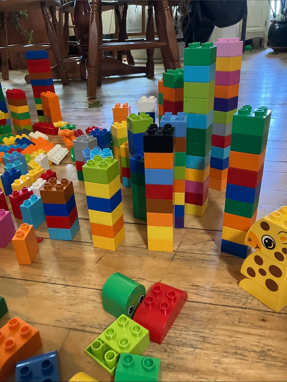 DUPLO LEGO Multicolor Building Block Toy Set for Kids aprox 200 pcs +
